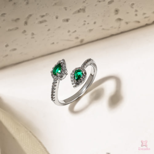 Emerald Embrace Ring