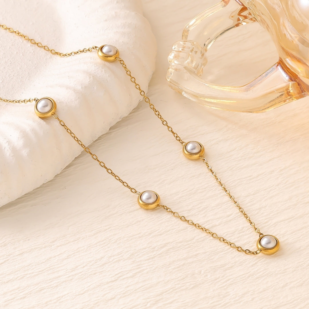 Modern Pearl Accent Necklace