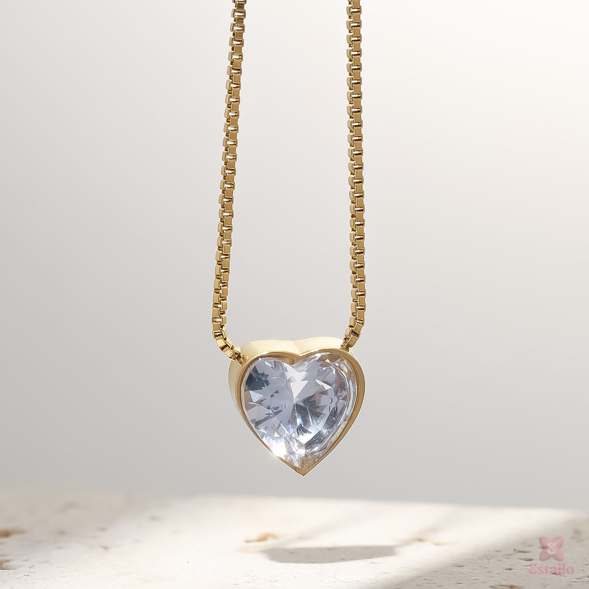 Solitaire Heart Neckpiece