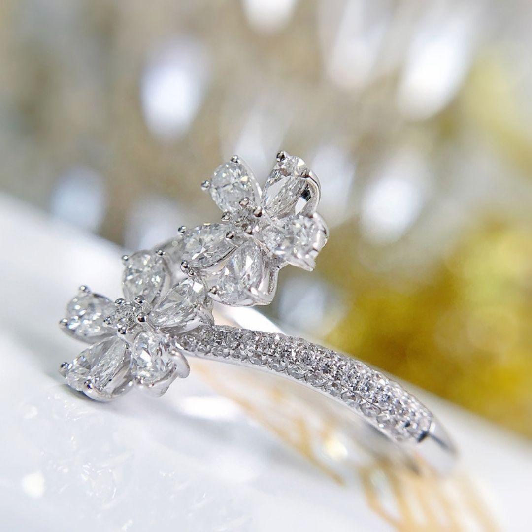 Snowdrop Luxe Floral Ring