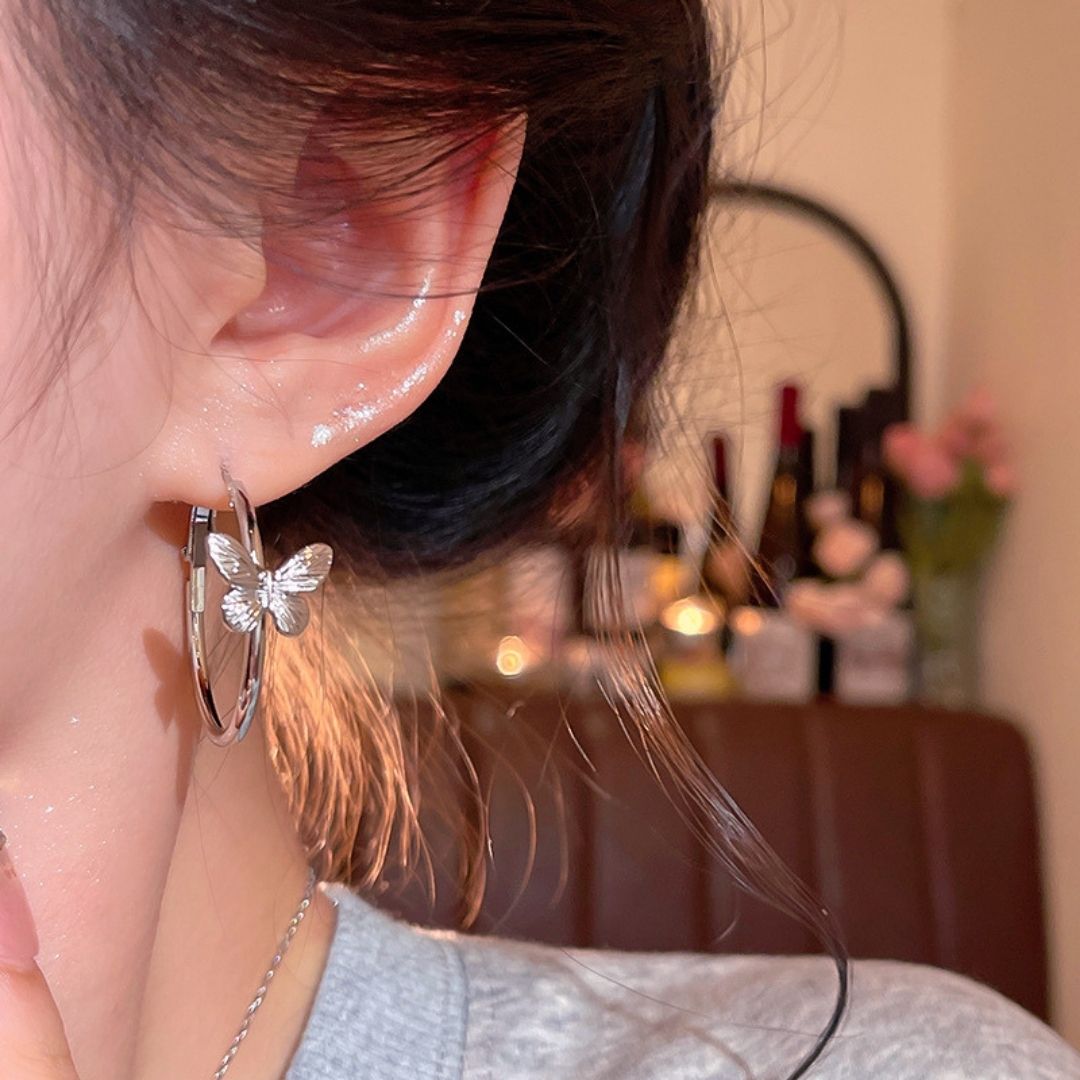 Retro Flutter Hoops Earrings