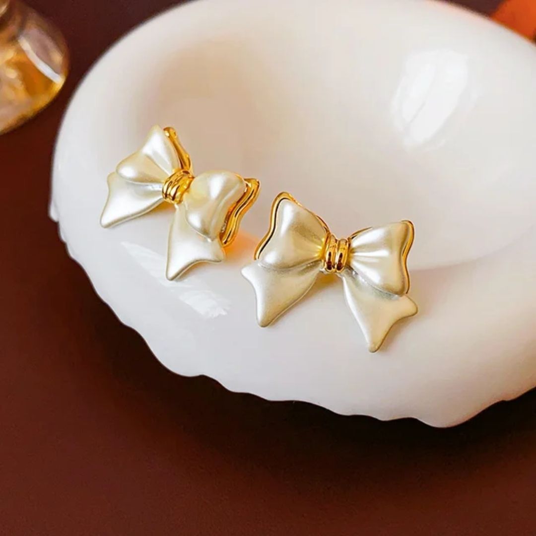 Groovy Bow Glaze Earrings