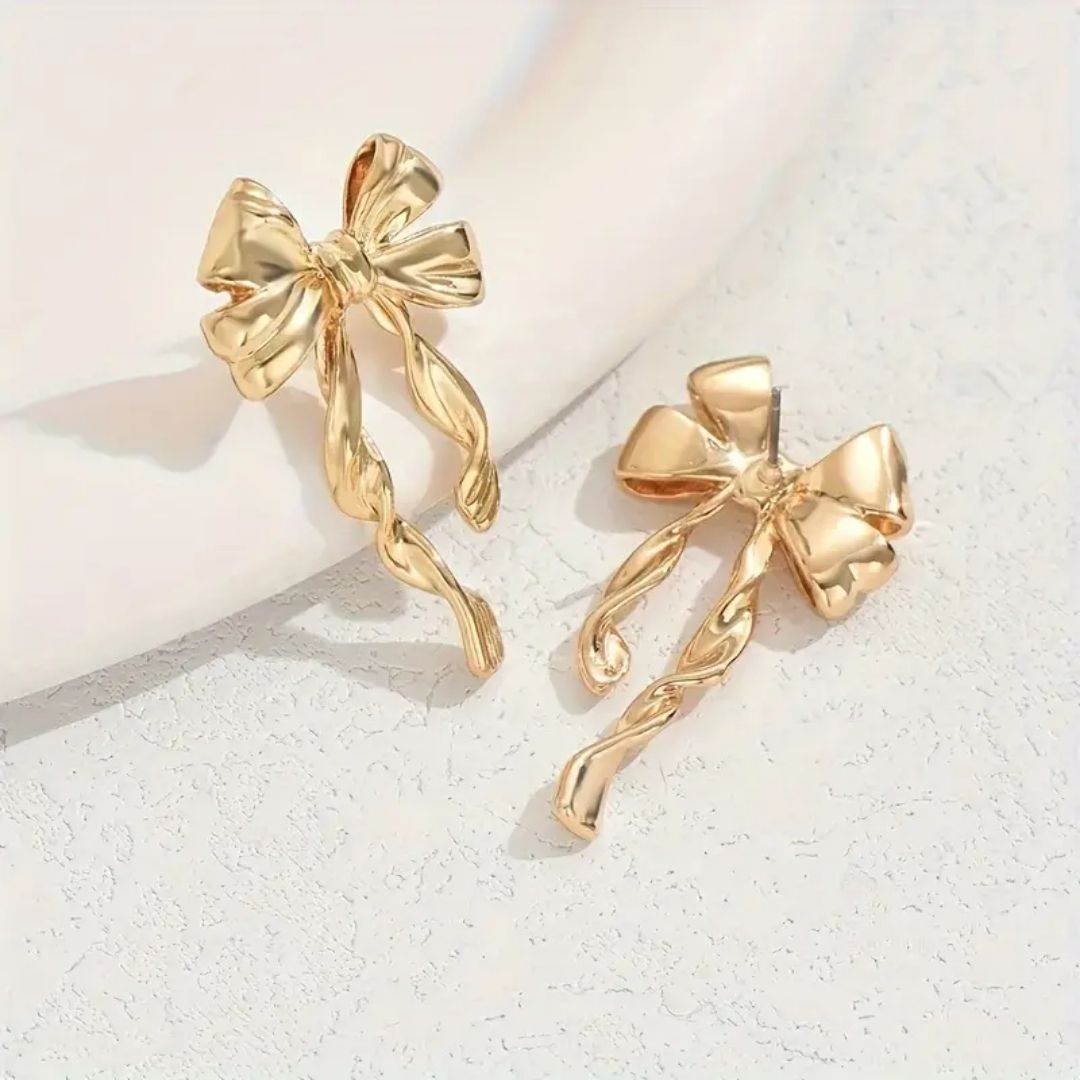 Bow Glowy Twisty Earrings