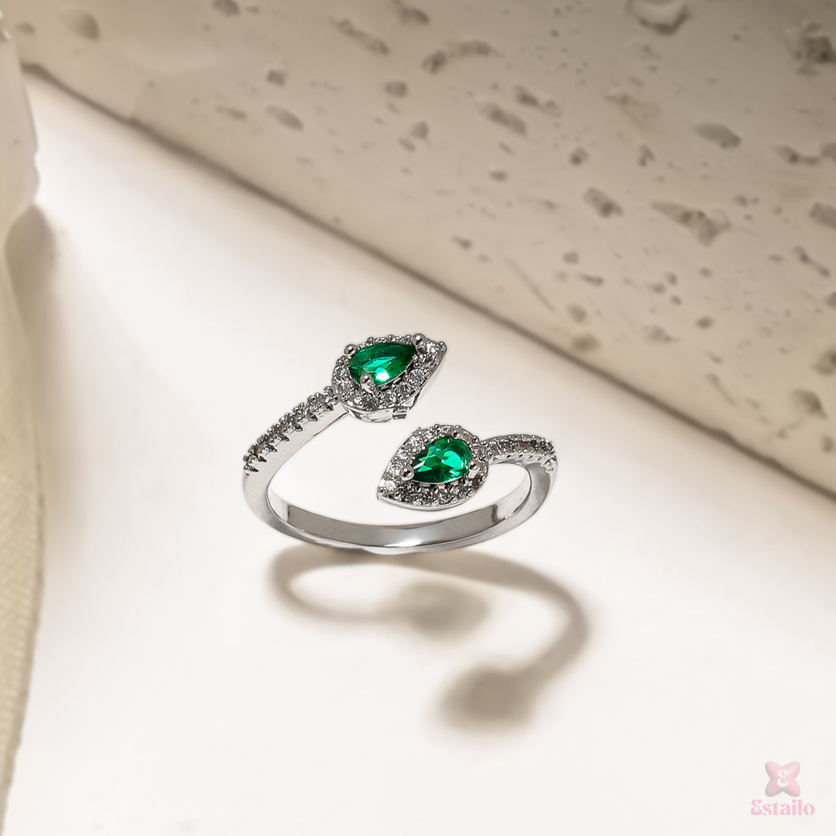 Emerald Embrace Ring