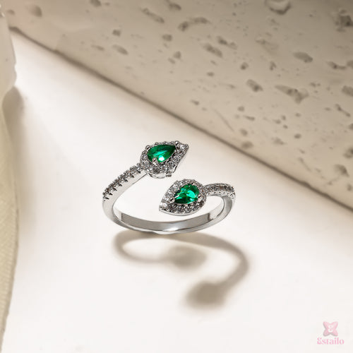 Emerald Embrace Ring