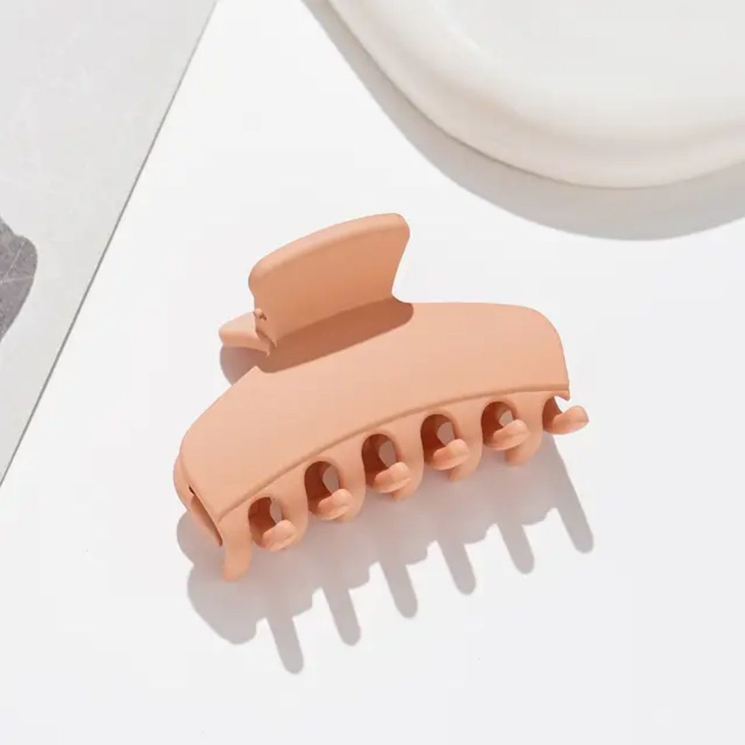 Luxe Locks Claw Hair Accessories (pack of 1)