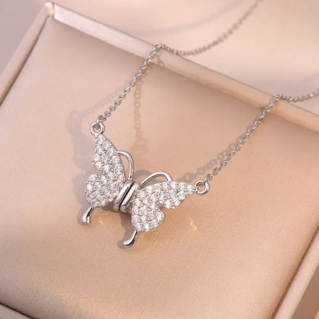 Silver Sway Necklace
