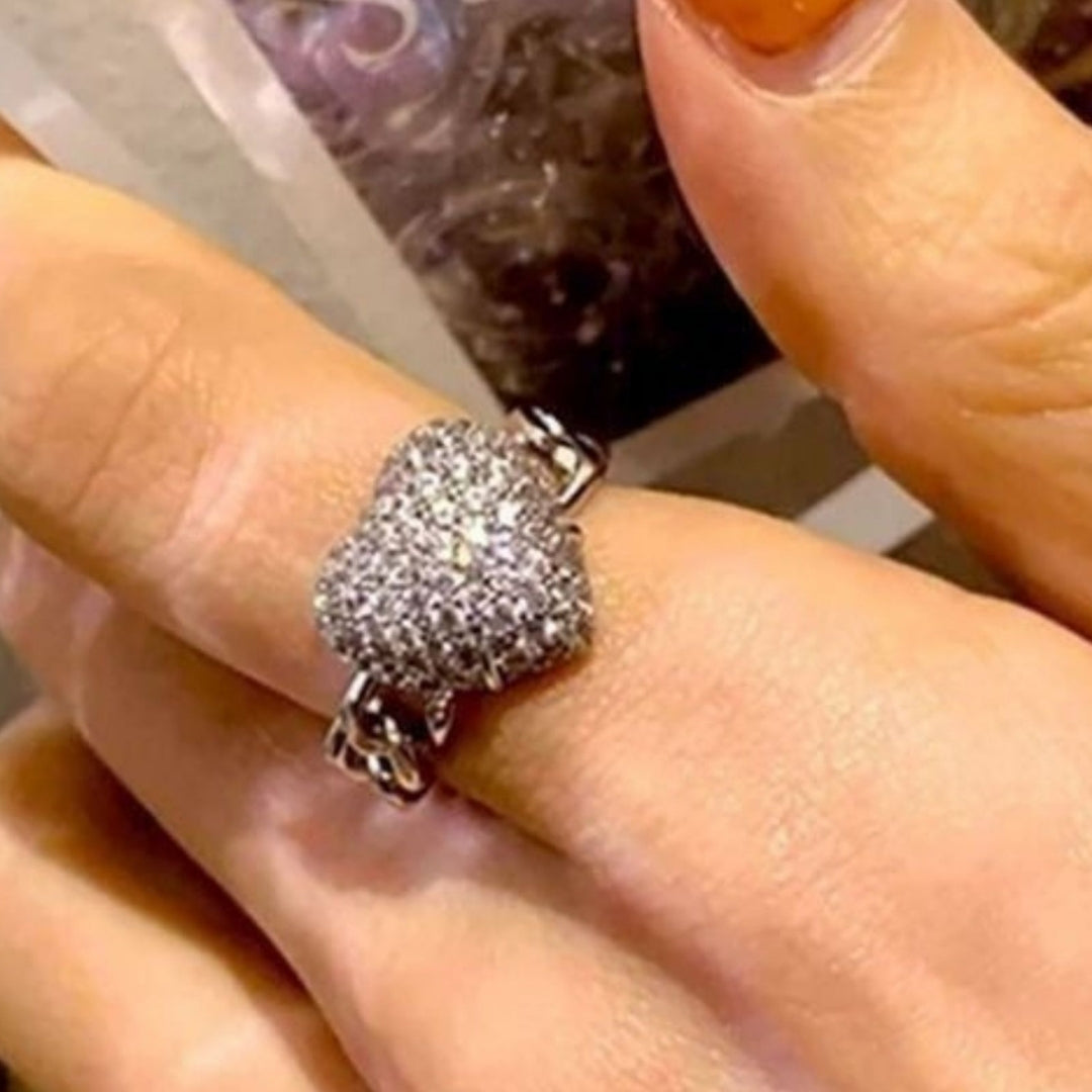 Sparkling Hearts Ring