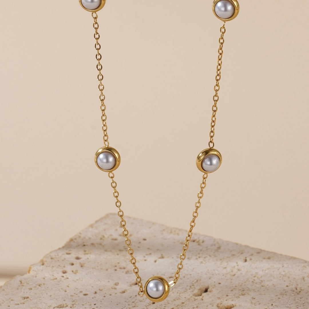 Modern Pearl Accent Necklace