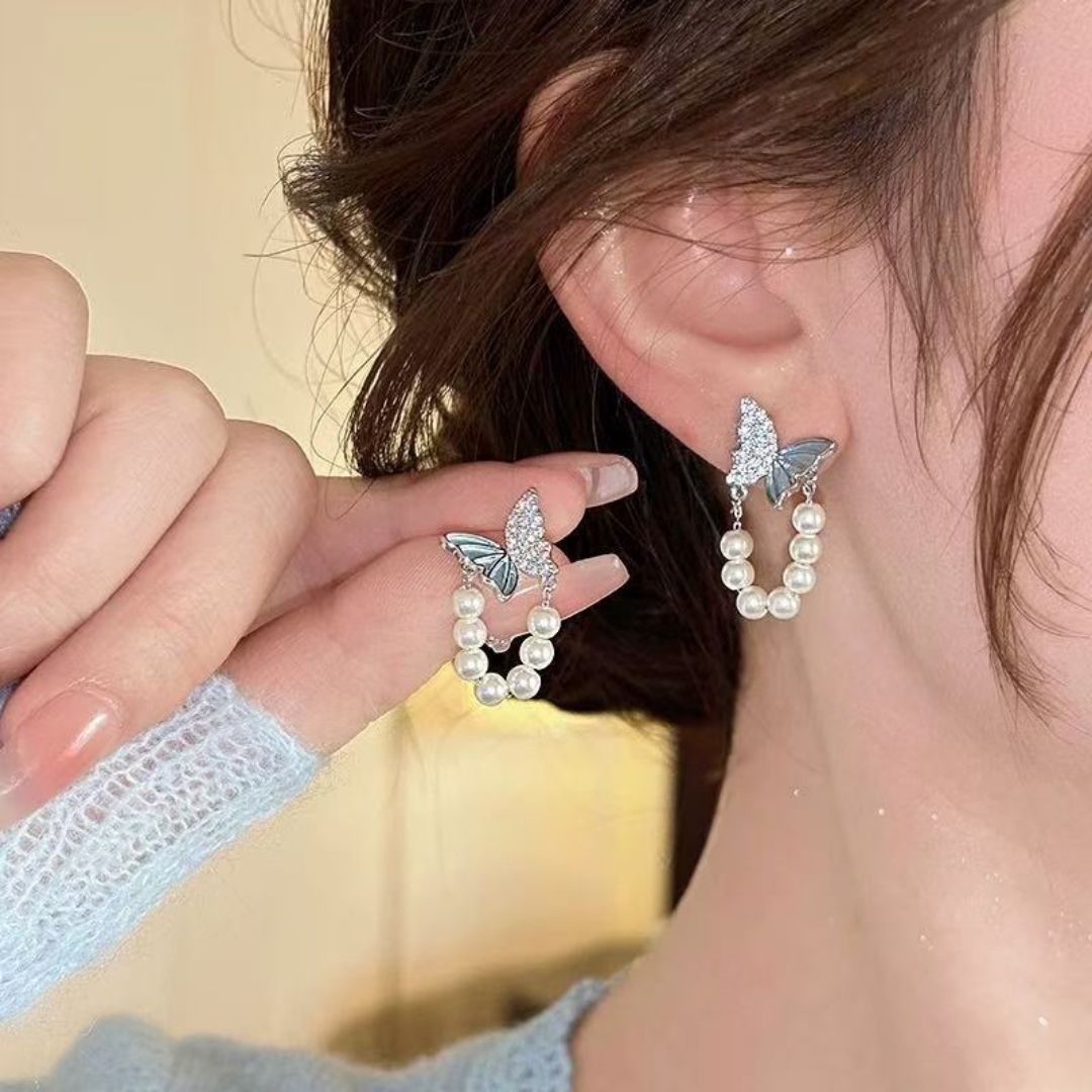 Ocean Breeze Pearl Huggies Earrings