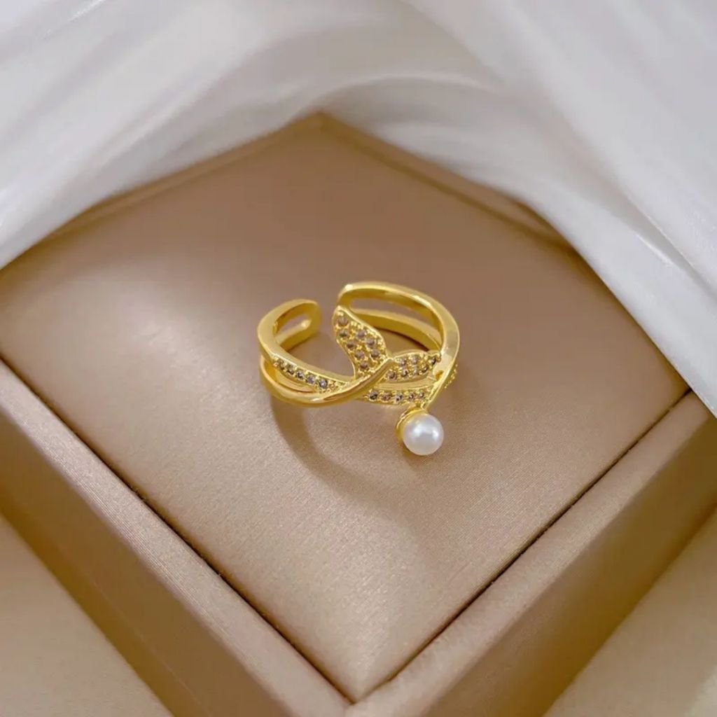 Seashell Spark Ring