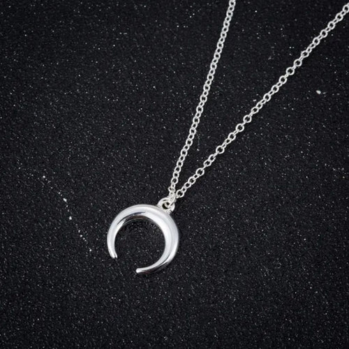 Crescent Glossy Neckpiece