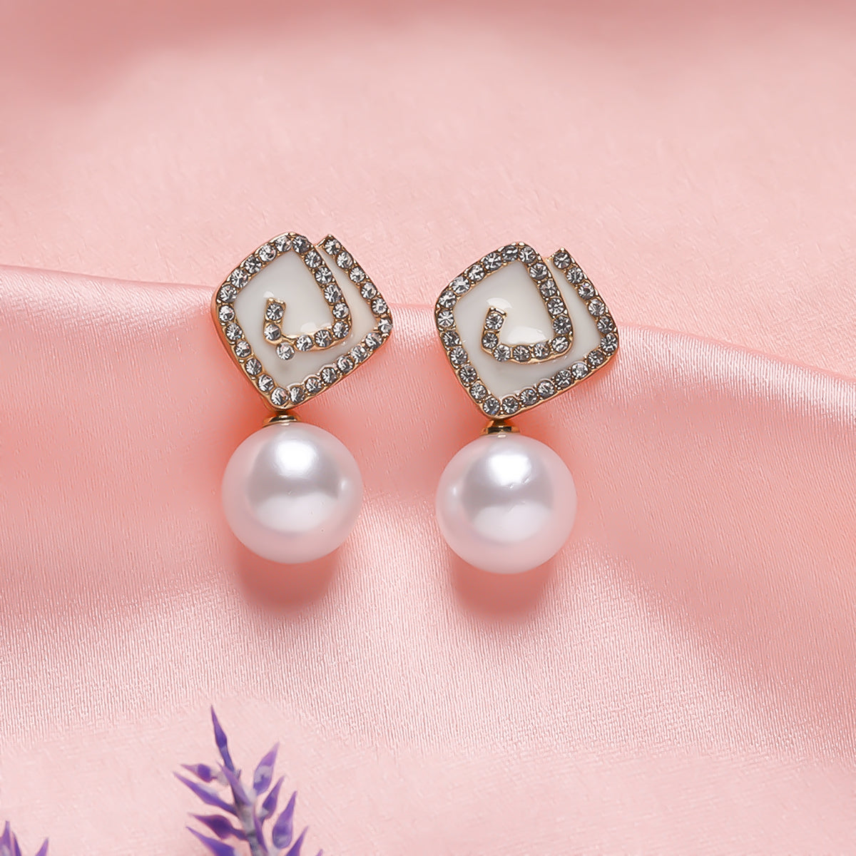 Pearl stone Elegance Earrings