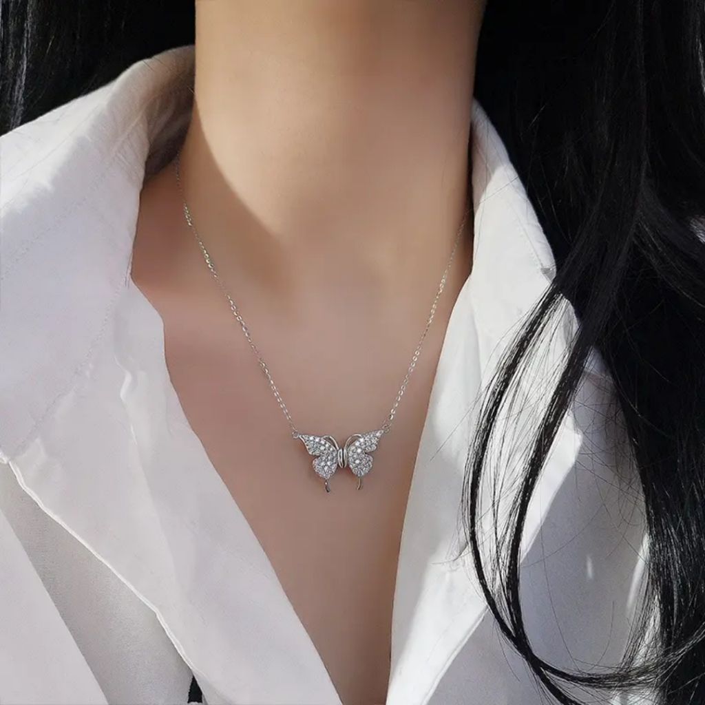 Silver Sway Necklace
