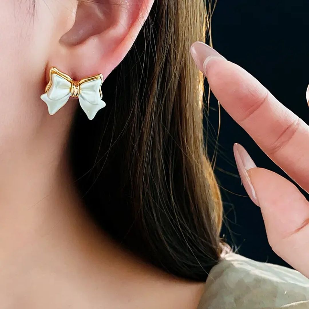 Groovy Bow Glaze Earrings