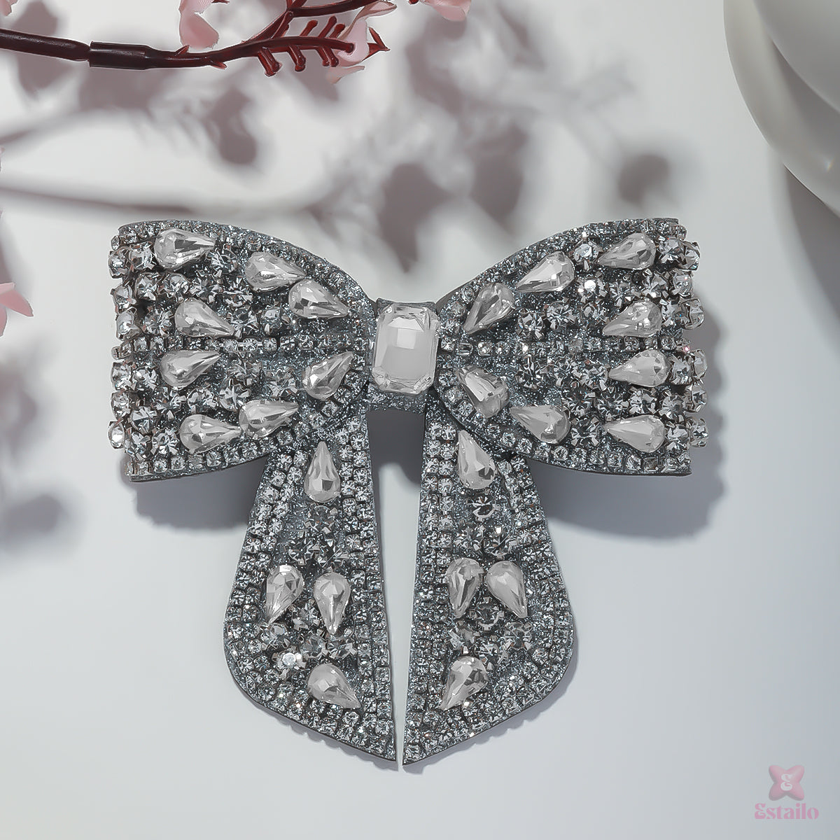 Zircon Bow Clip