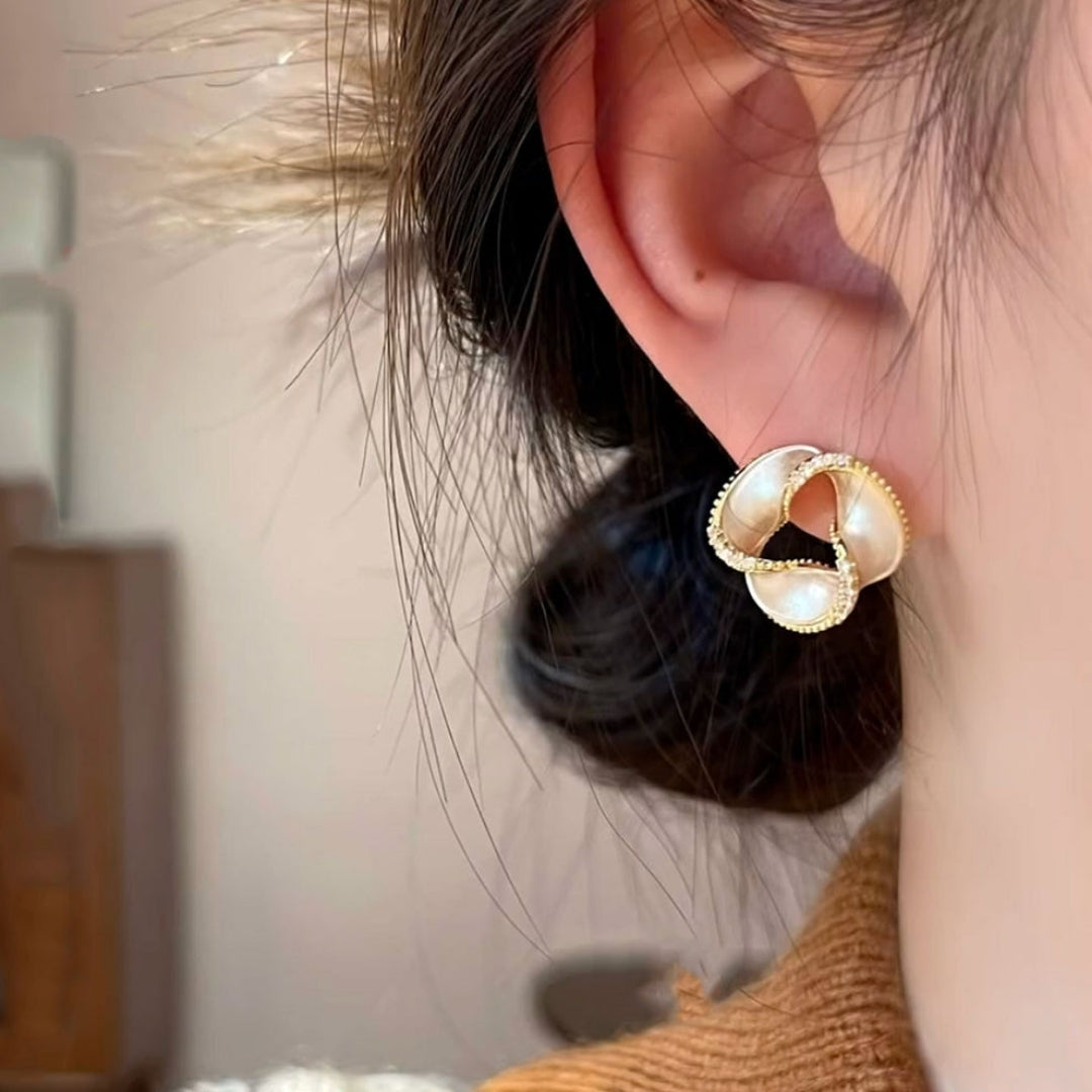 Swirlbloom Studs Earrings