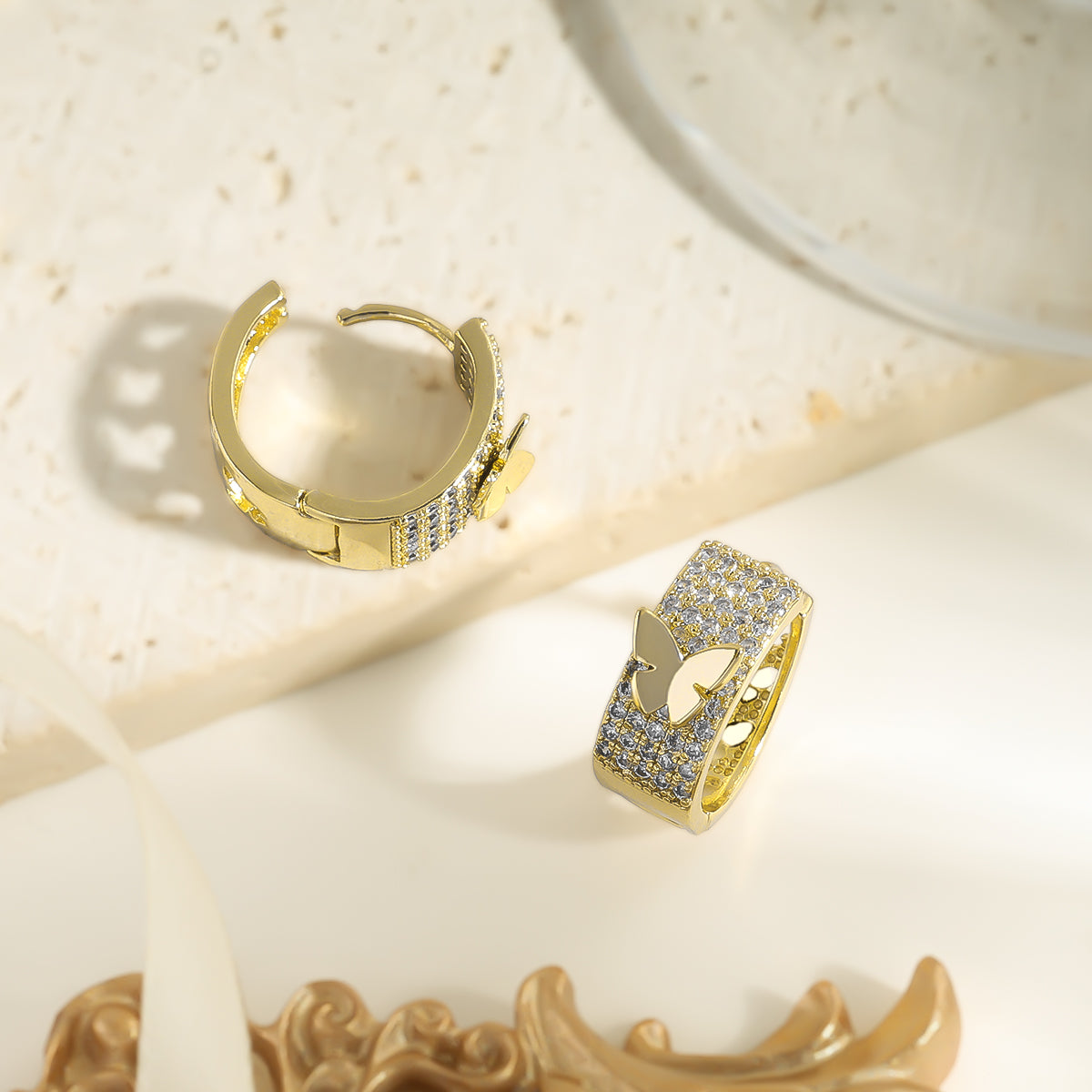 Bliss Glow Butterfly Earring