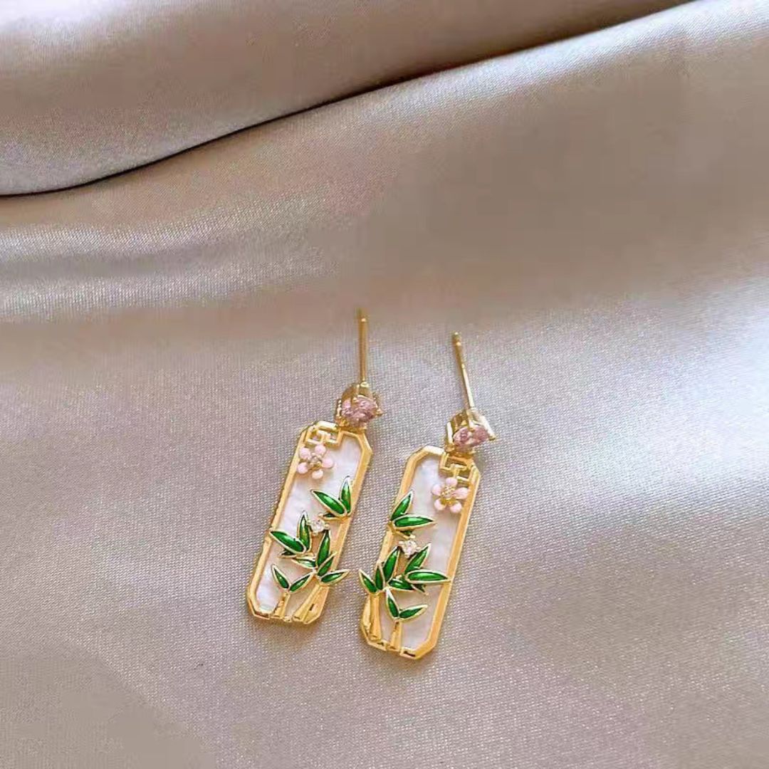 Tranquil Foliage Earrings