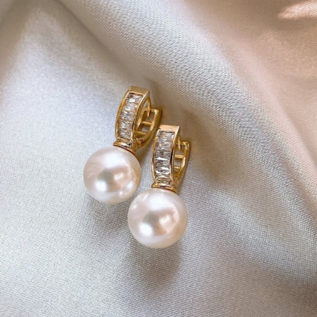 Baguette Pearl Dangles Earrings