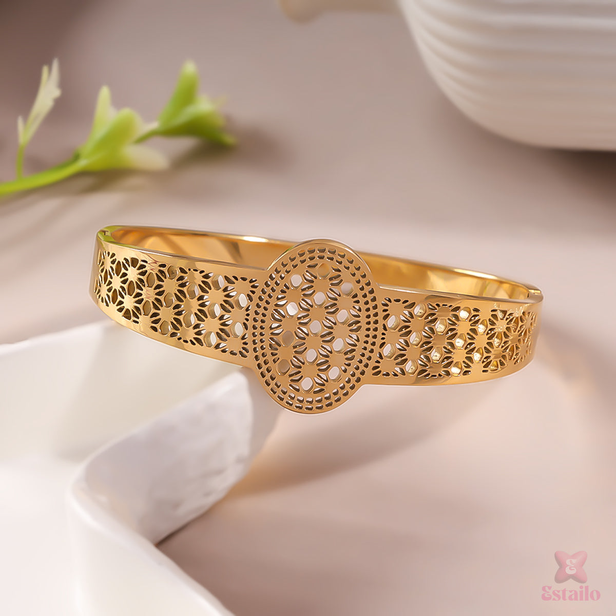 Golden Gilded Elegance Bracelet