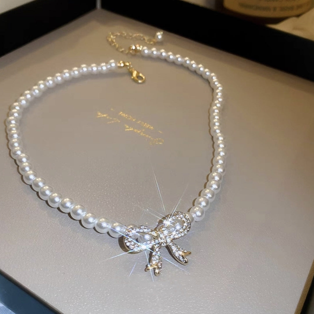 Bella Bow Pearl Necklace