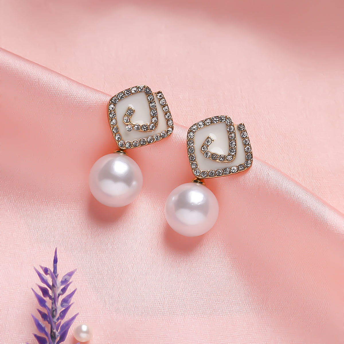 Pearl stone Elegance Earrings