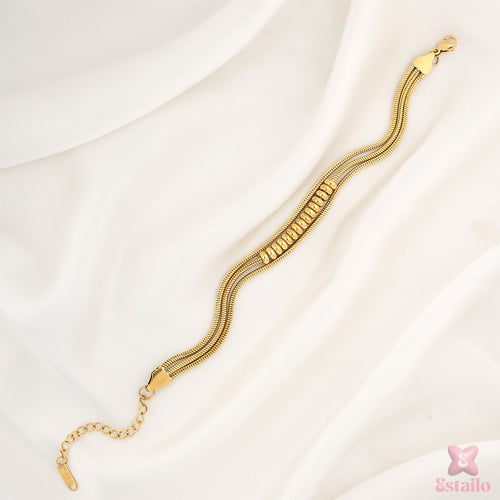 Gilded Grace Chain Bracelet