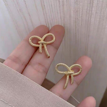 Bling Blogger Bow Earring