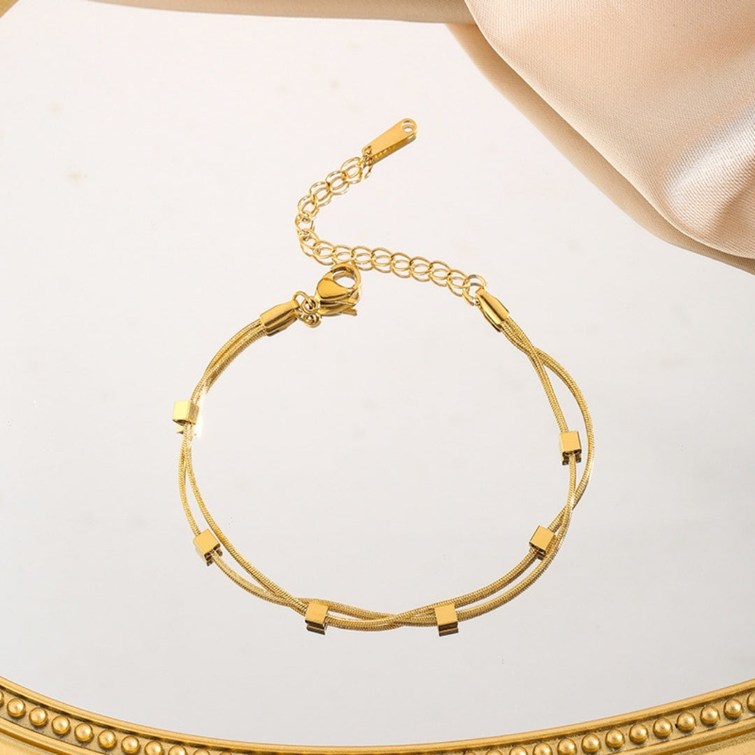 Minimalist Gold Cubes Bracelet
