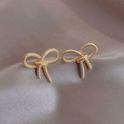 Bling Blogger Bow Earring