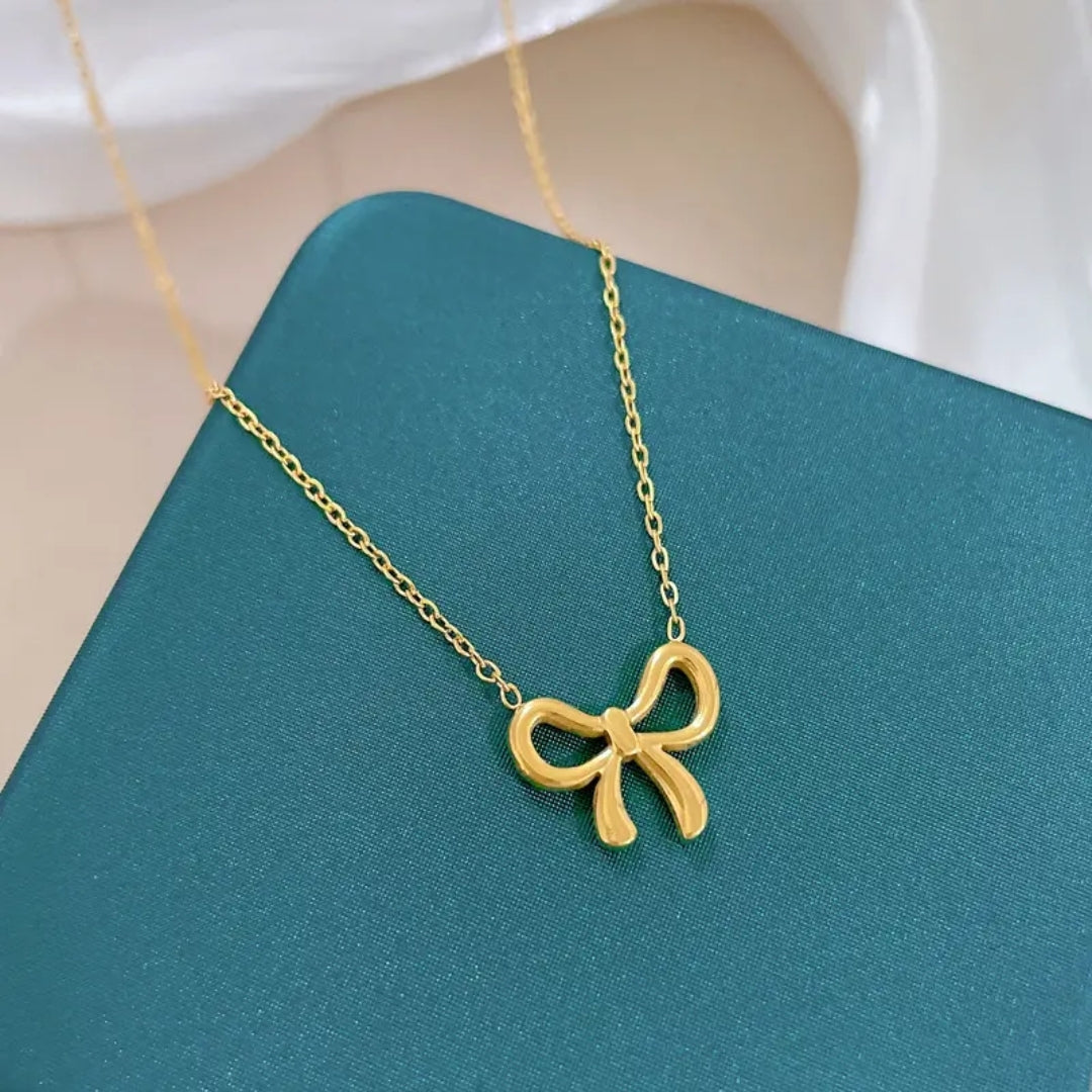 Lover's Knot Bow Necklace