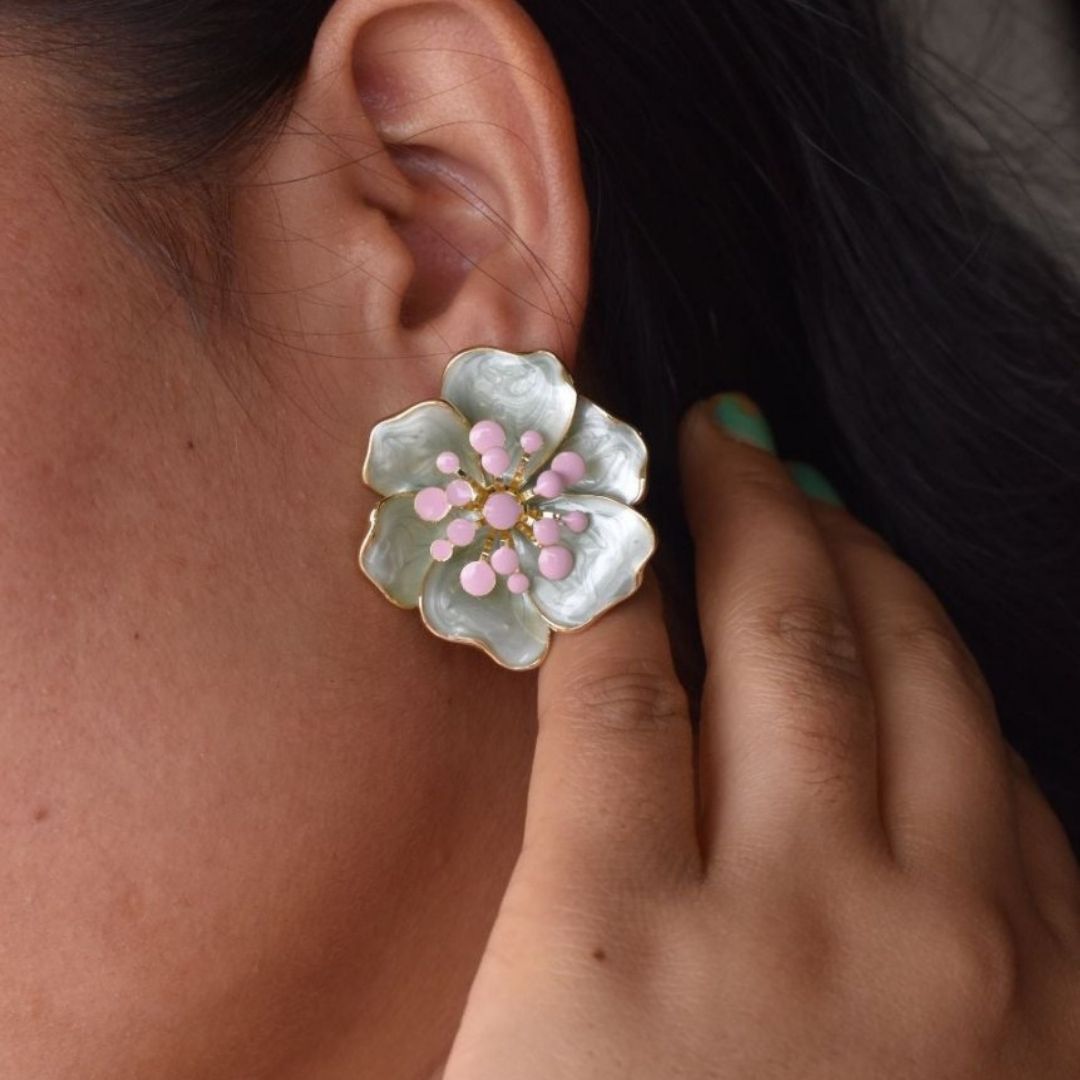 Blanca Bloom Earring