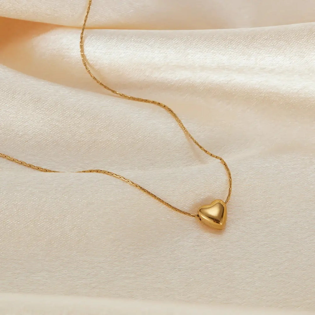 Minimalist Heart Charm Necklace