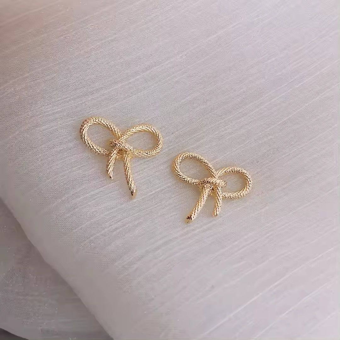 Bling Blogger Bow Earring