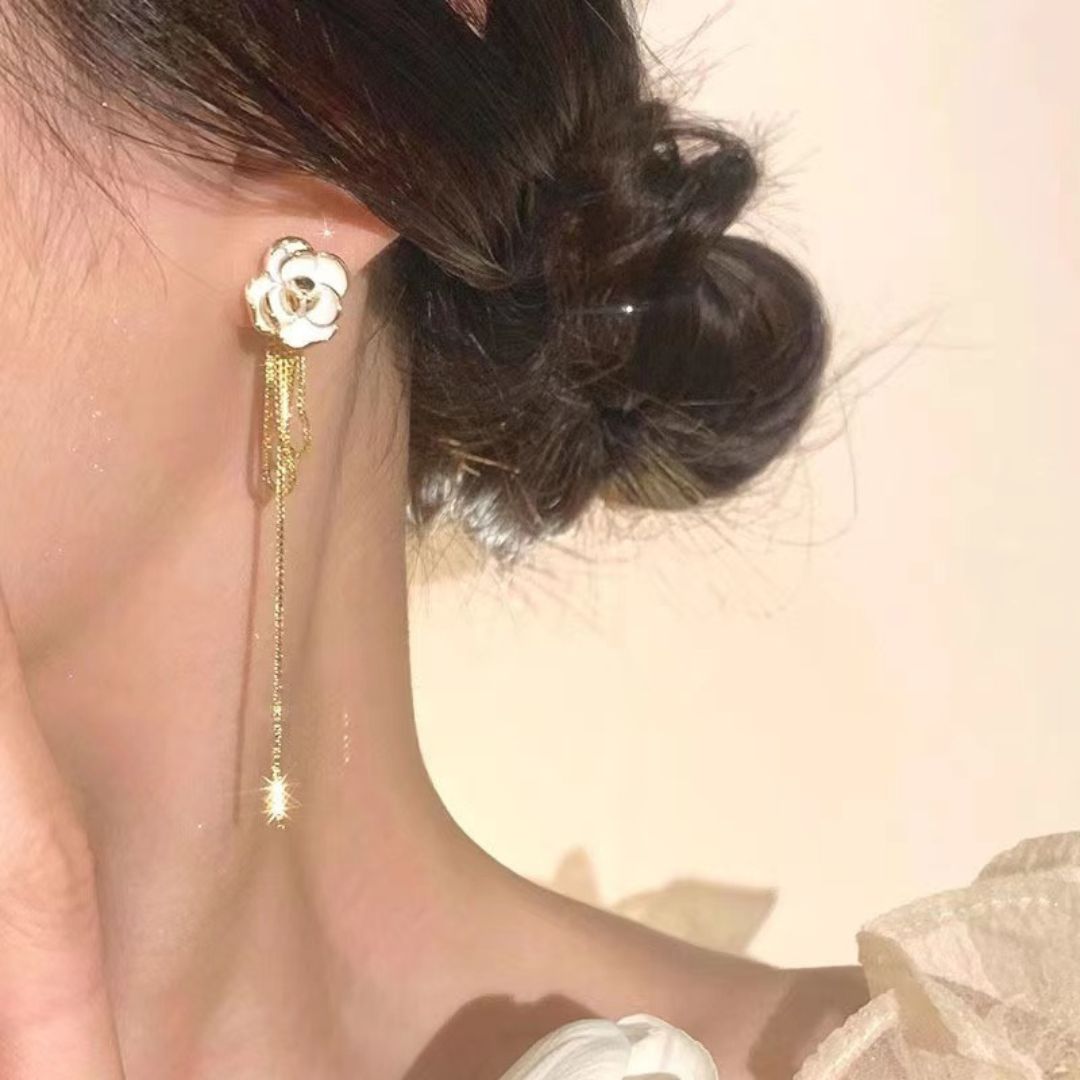 Camellia Chain Drops Earrings