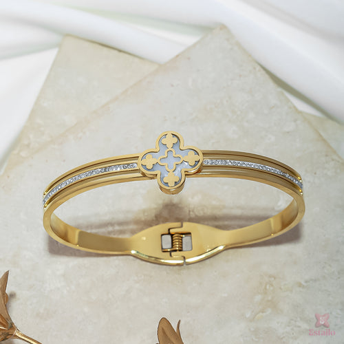 Chic Clover Cuff Bracelet