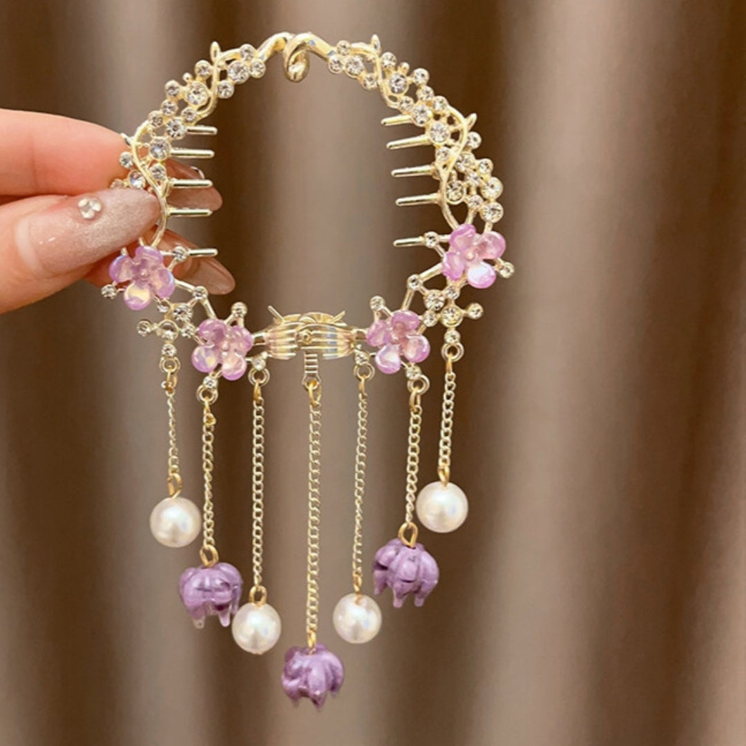 Floral Pearl Drop Claw Clip