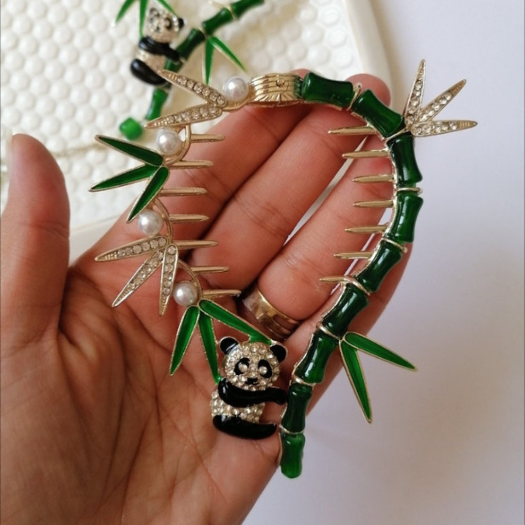 Panda's Paradise Hair Claw