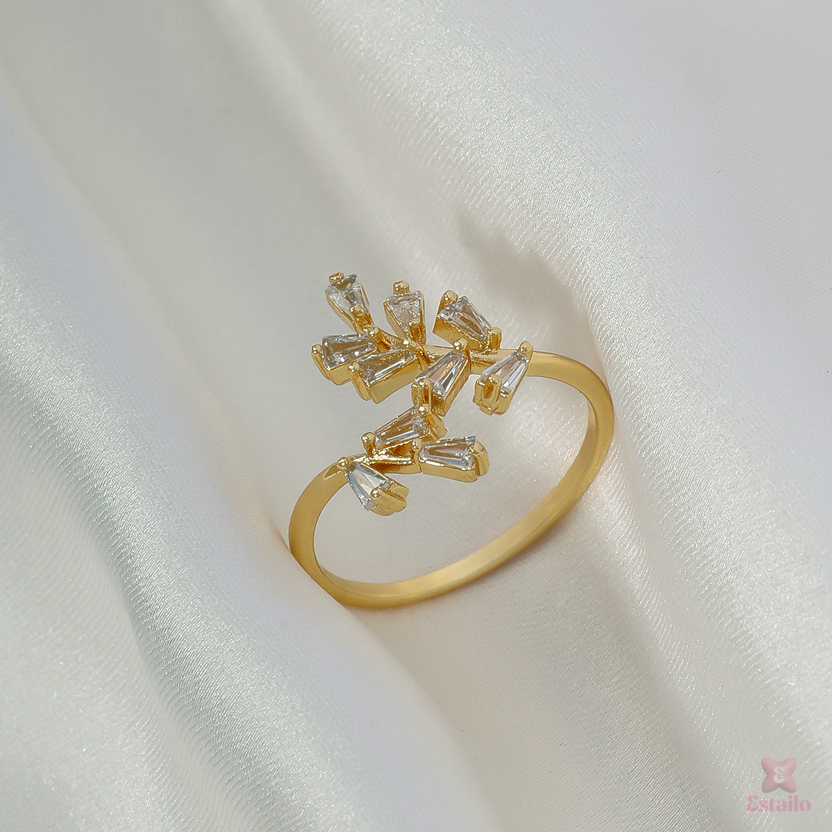 EternaLeaf Charm Ring