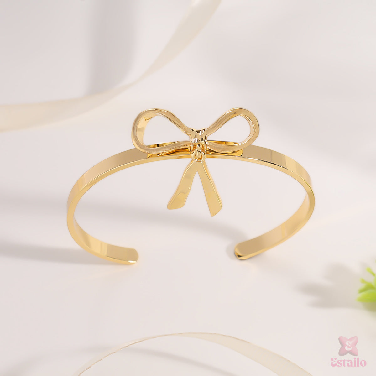 LuxeKnot Bracelet