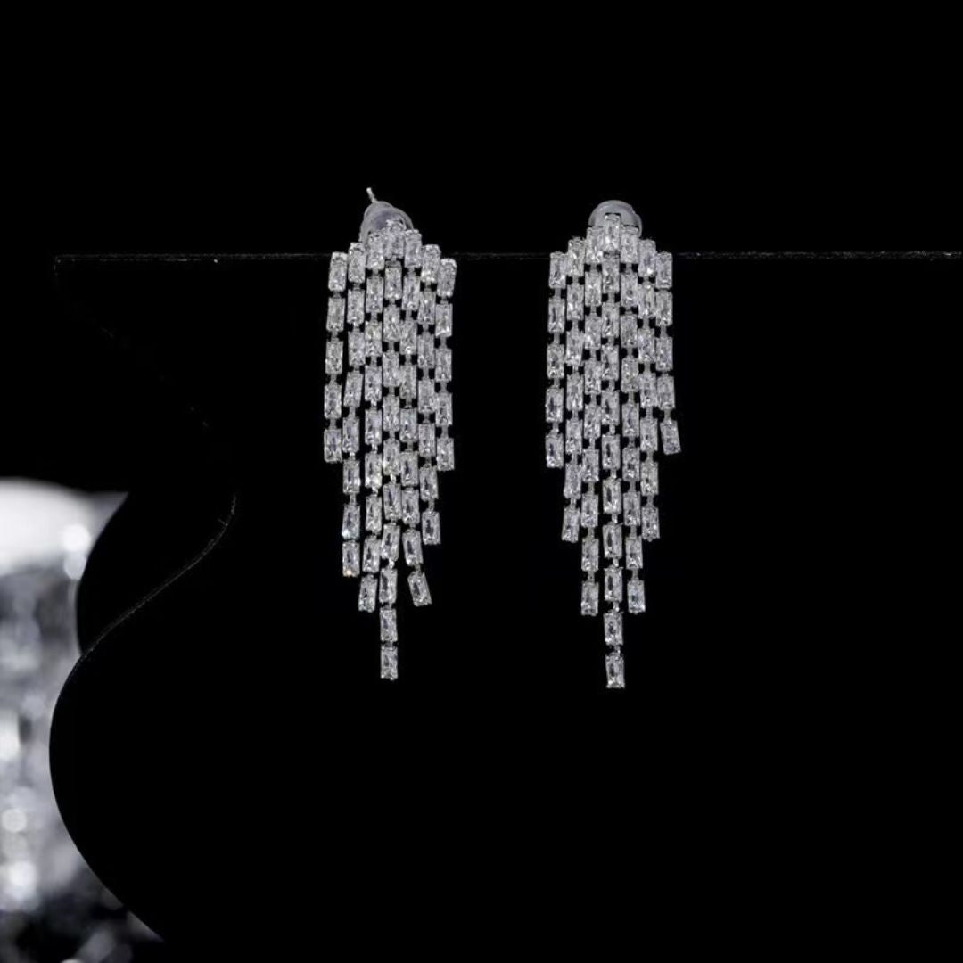 Glimmering Icicle Drop Earrings