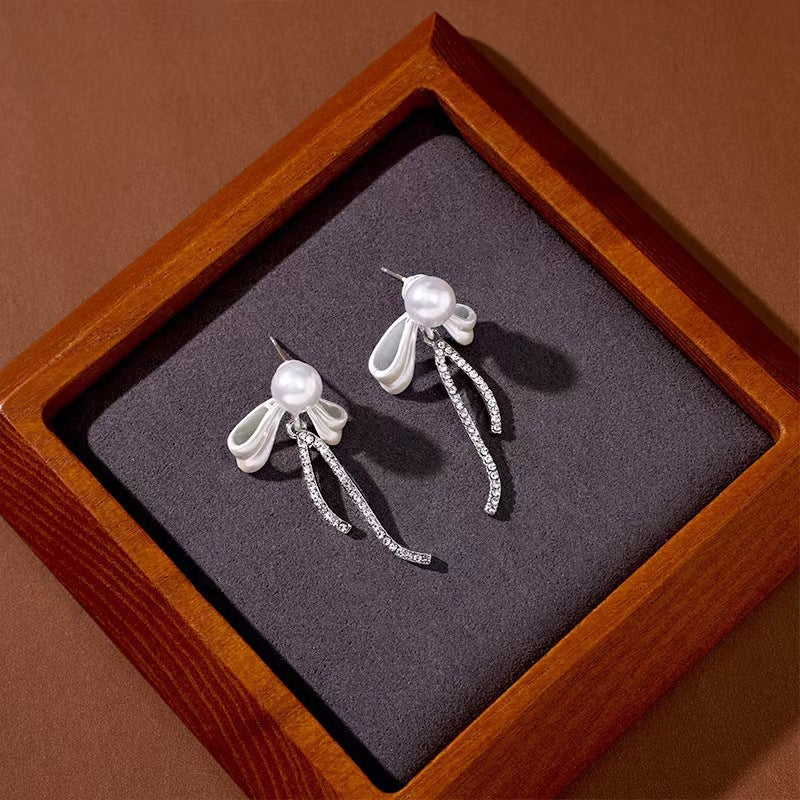 Celestial Pearl Ribbons Earrings