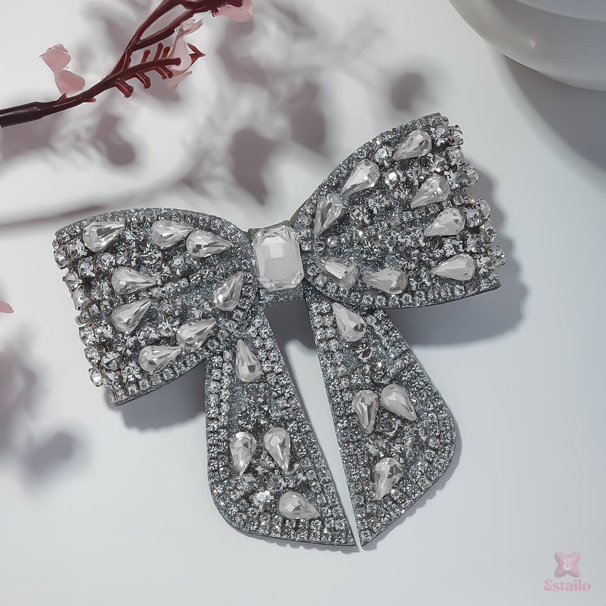 Zircon Bow Clip