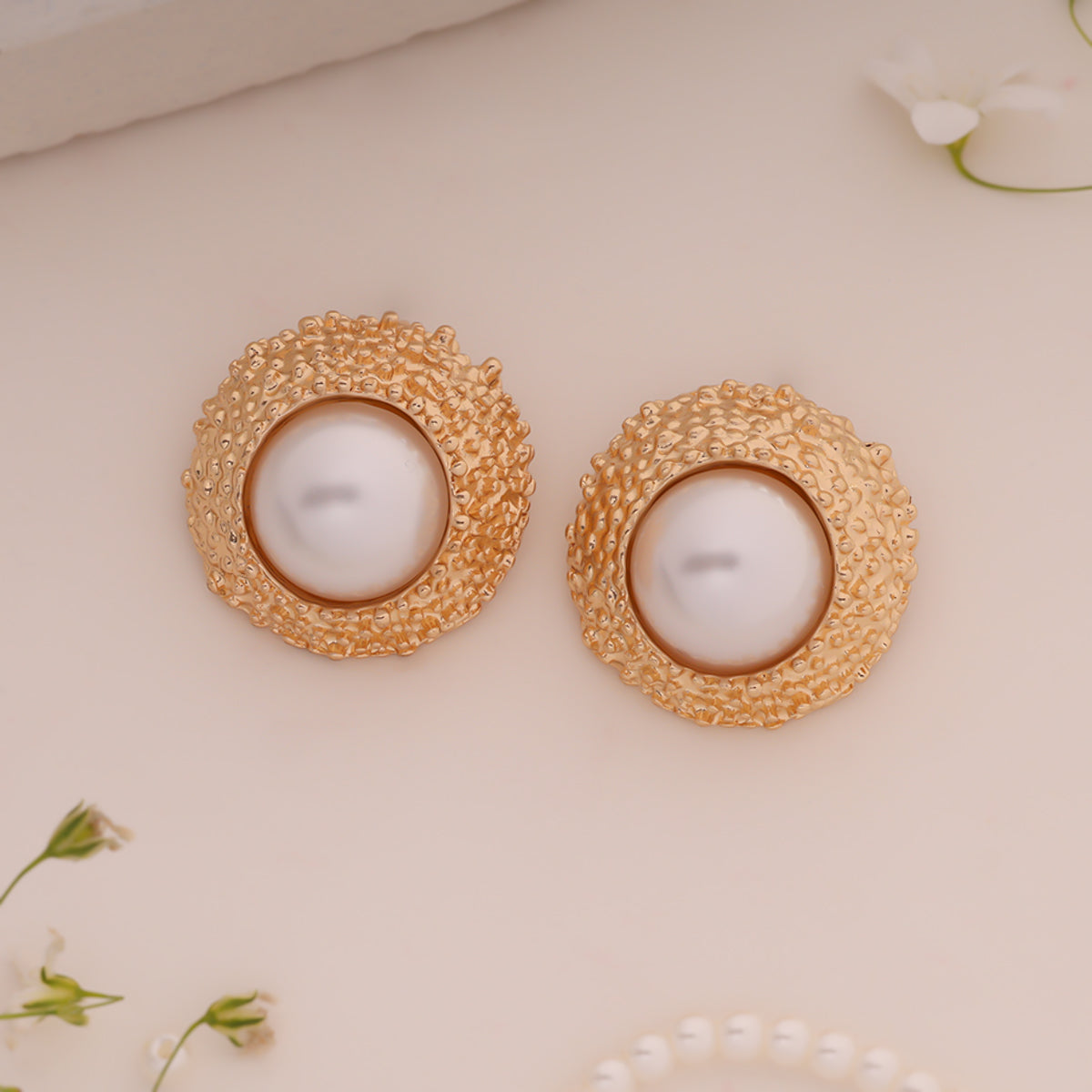 Tangy Bloom Studs Earrings