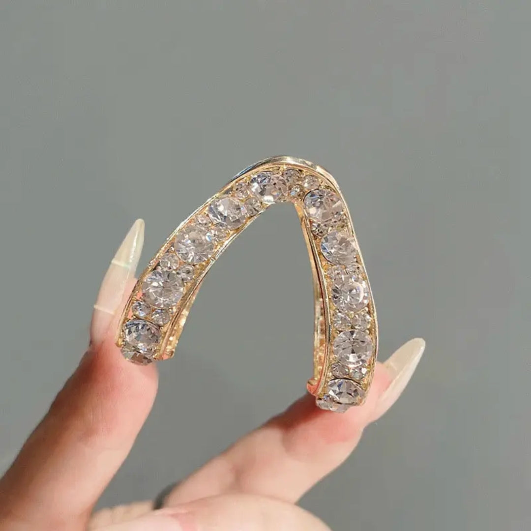 V-Shape Elegance Hair Claw