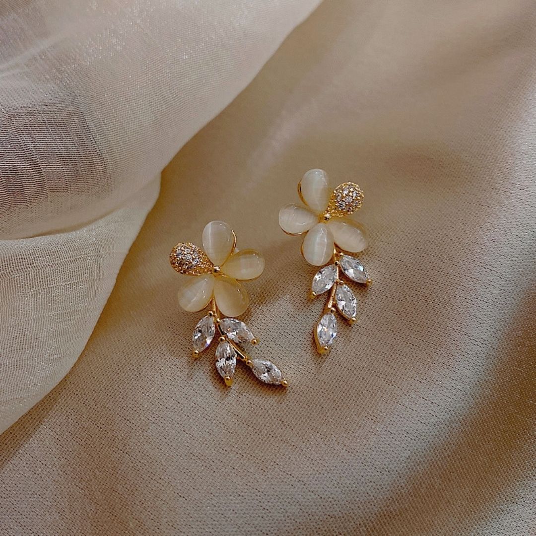 Gilded Jasmine Cascades Earrings