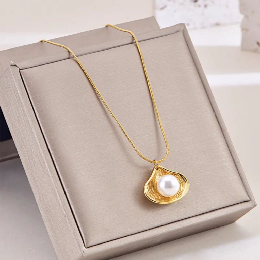 Pearldise Necklace