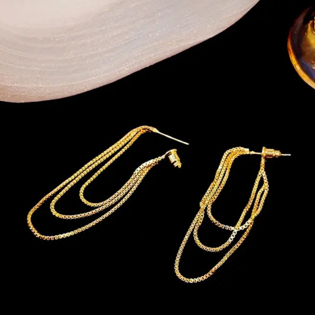 Drapery Chain Drops Earring