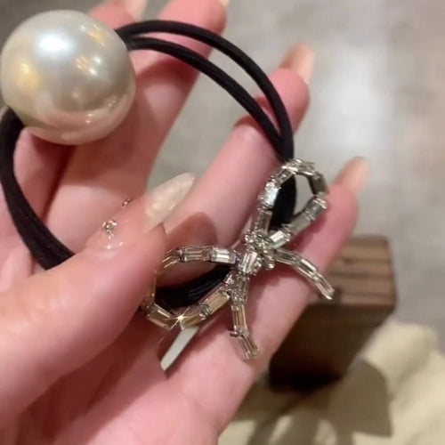 Bow & Pearl Hair Tie